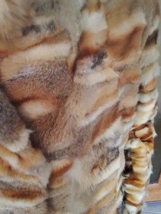 Abrigo Piel Zorro Canadiense Beige/Marrón