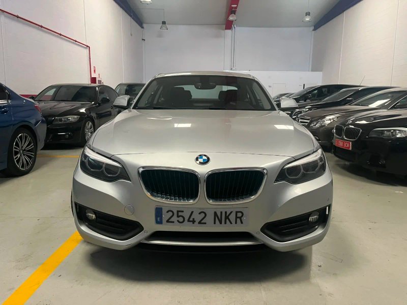 BMW Serie 2 - foto 1