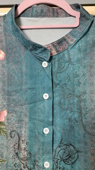 Blusa sin mangas con estampado floral