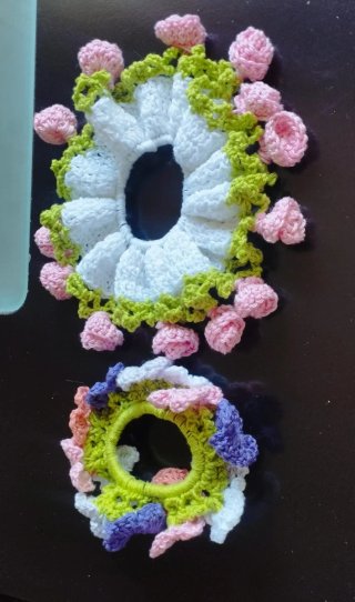 Set 2 Coleteros Scrunchies Crochet Hechos a Mano