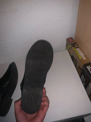 Botines negros de tacón bajo, talla 37. Muy cómodo