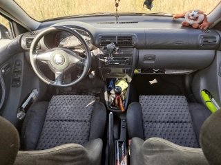 SEAT Leon 2001
