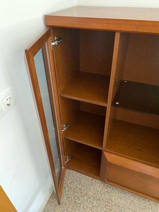 Mueble vintage madera y cristal