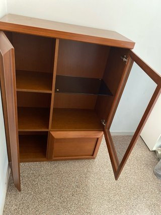 Mueble vintage madera y cristal