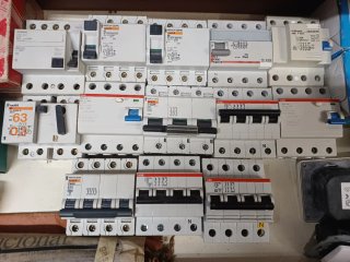 Lote Protecciones Eléctricas