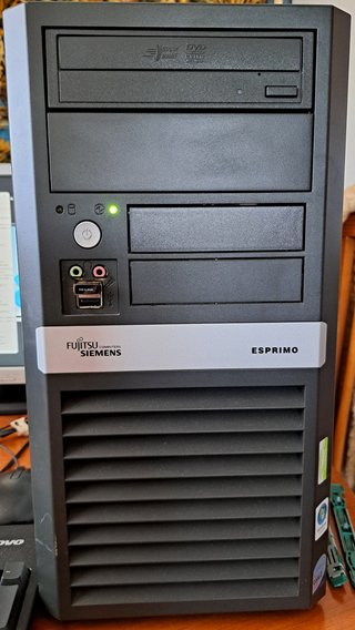 Ordenadores de sobremesa Win11 y Win10 8Gb+SSD