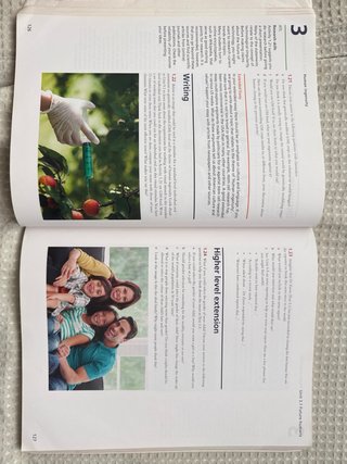 English B for the Ib Diploma Coursebook with Di...