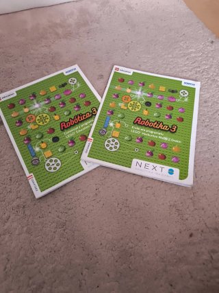 Robótica 3, 3o Primària construye y programa co...