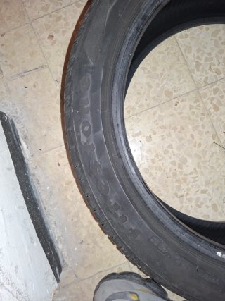 Neumáticos 215/45R17