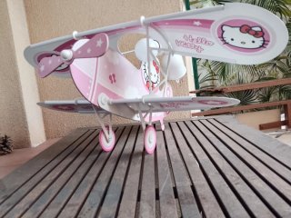 Lámpara infantil avión Hello Kitty