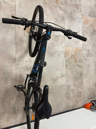 Bici ROCKRIDER ST520 Negra/Azul