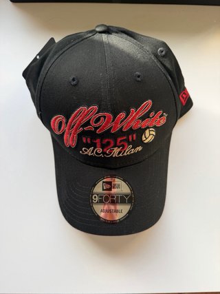 Gorra New Era x Off-White x AC Milan Negra
