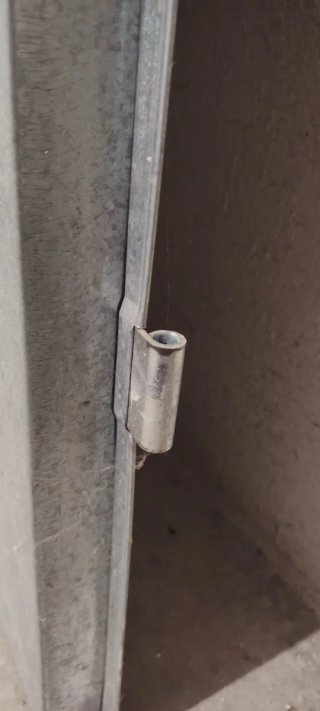 Puerta metálica
