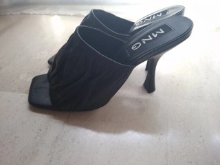 Sandalias Mango tacón negras