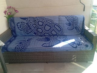 Mesa de cenmuebles jardín