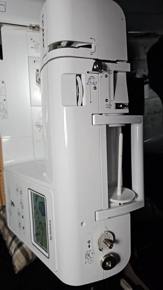 Máquina Brother m240ed