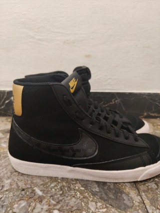 Nike Blazer Mid 77 Nero Oro DD614-001