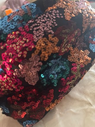 Bolso lentejuelas multicolor efecto joya