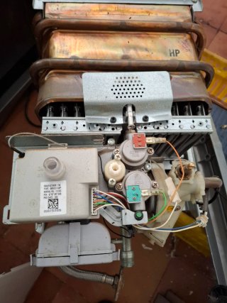 Calentador Junkers WR11 funcionando