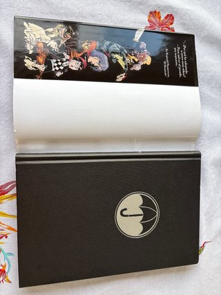 THE UMBRELLA ACADEMY 1: SUITE APOCALÍPTICA