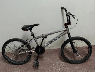 BICI BMX MONTY URBAN EN PERFECTO ESTADO Y AHORA A