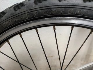 BICI BMX MONTY URBAN EN PERFECTO ESTADO Y AHORA A