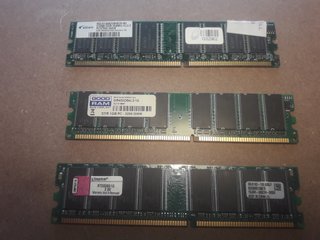 PC Retro Socket 478 Pentium 4 2.5GB RAM
