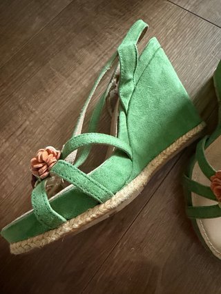 Sandalias Antonio Verdes Flores