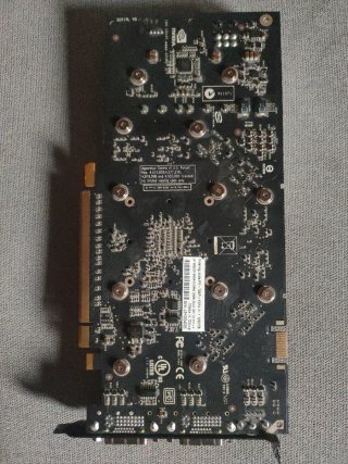Tarjeta Gráfica Nvidia 9600GT XFX
