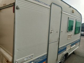 Caravana Adria 390 - 775kg