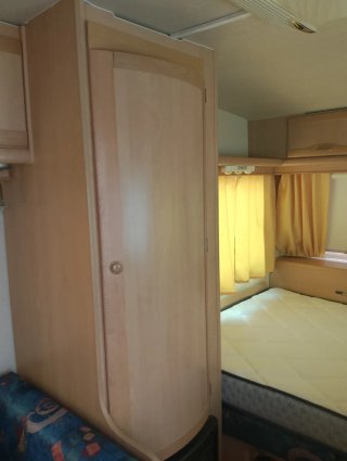 Caravana Adria 390 - 775kg