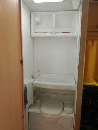 Caravana Adria 390 - 775kg