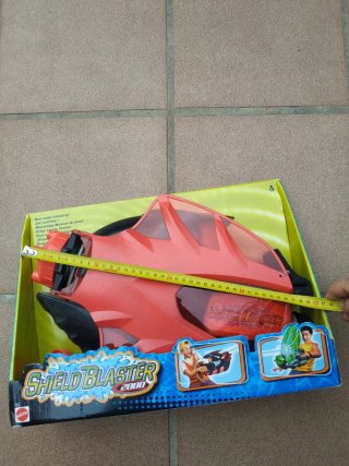 Pistola de agua Shield Blaster 2000