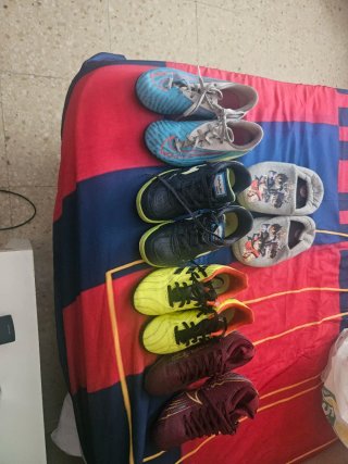 Botas de fútbol y sala niño N33 y 34