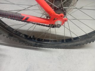 Bicicleta Montaña Roja B'Twin