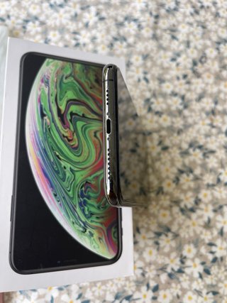 iPhone Xs Max 64GB Nero. Perfetto. Molto curato.