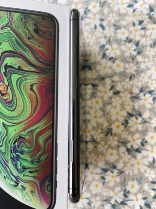 iPhone Xs Max 64GB Nero. Perfetto. Molto curato.