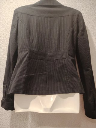 Americana Stradivarius Gris Rayas