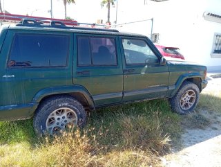 Jeep Cherokee 2000
