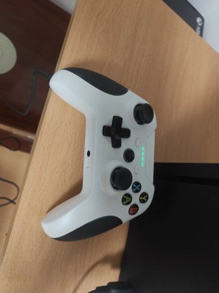 Xbox Series X Nero + Controller