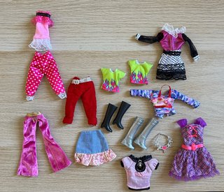 Lote Ropa Muñeca Barbie