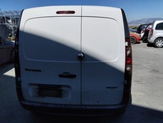 1899925 renault 8200436678 paragolpes del kangoo