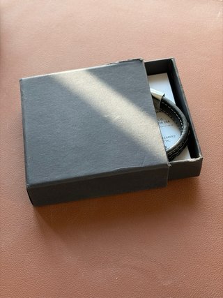 Pulsera de cuero negra para hombre