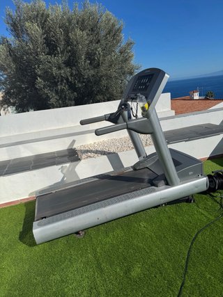 Cinta de correr Life Fitness 95T