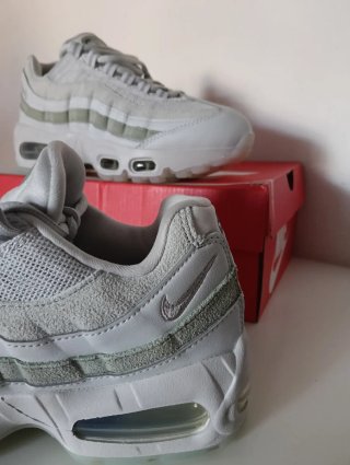 Nike Air Max 95 Grigie Bianche 37.5 Nuove