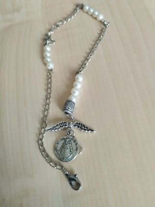 Abaniquero Virgen del Rocío Plata Perlas se ven y