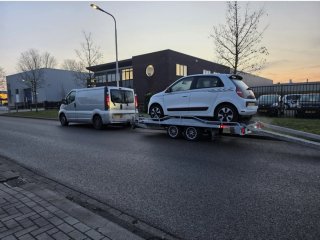 Remolque plataforma para coches