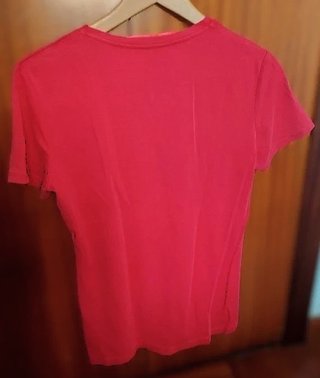 Camiseta H&M L.O.G.G. Cuello V Talla L Roja