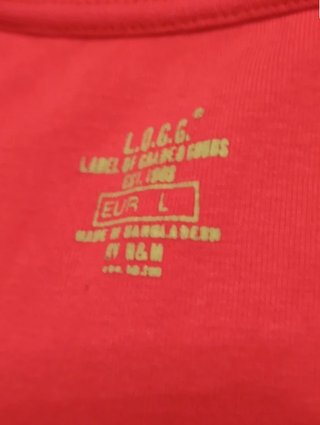 Camiseta H&M L.O.G.G. Cuello V Talla L Roja