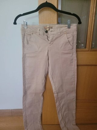 Pantalón vestir beige